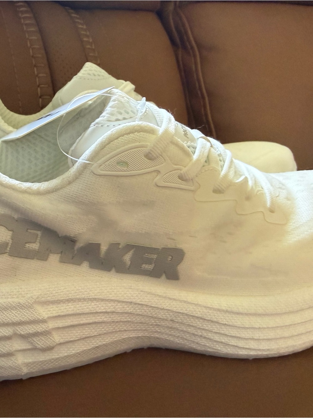 All-White Men’s Lightweight Sneaker with Cushioned Foam Sole